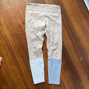 Outdoor voices leggings